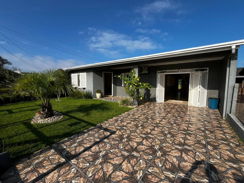 CASA NA RAINHA DO MAR / TERRENO INTEIRO: 3ª foto da galeria de imagens do imóvel