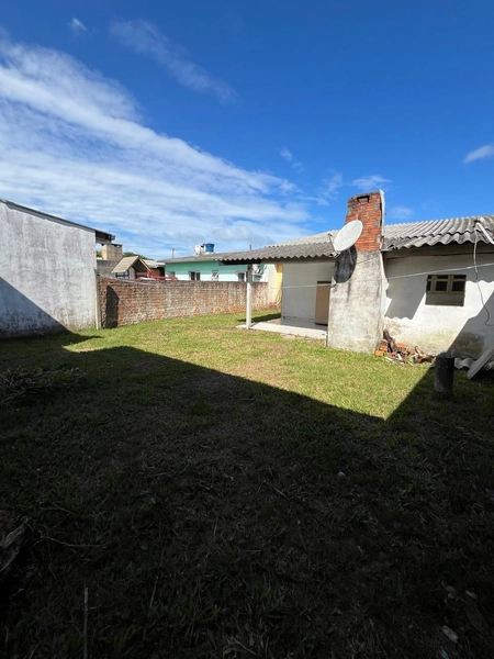CASA EM CAPÃO NOVO / TERRENO INTEIRO: 6ª foto da galeria de imagens do imóvel