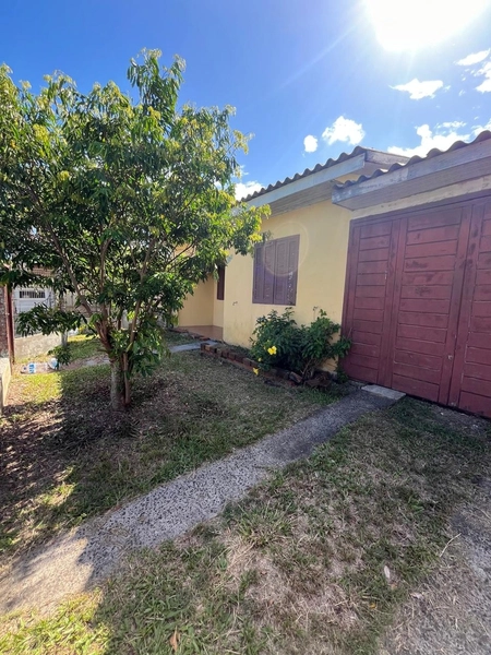 CASA EM CAPÃO NOVO / TERRENO INTEIRO: 5ª foto da galeria de imagens do imóvel