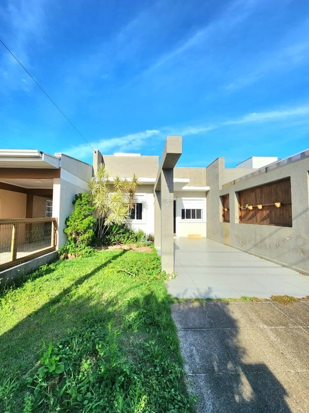 CASA EM CAPÃO NOVO / PADRÃO DIFERENCIADO: 15ª foto da galeria de imagens do imóvel