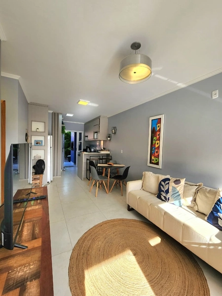 CASA EM CAPÃO NOVO / PADRÃO DIFERENCIADO: 14ª foto da galeria de imagens do imóvel