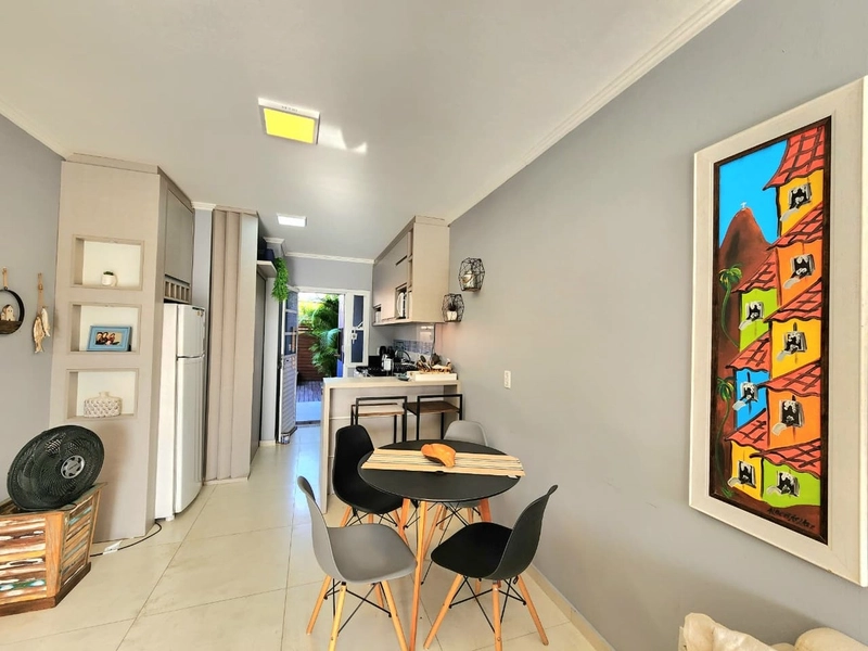 CASA EM CAPÃO NOVO / PADRÃO DIFERENCIADO: 13ª foto da galeria de imagens do imóvel