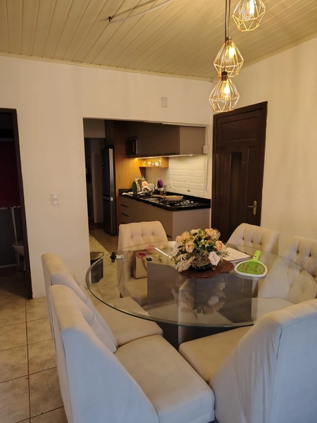 CASA 3 DORMITÓRIOS | CAPÃO NOVO | MOBILIADA COM PISCINA COBERTA: 6ª foto da galeria de imagens do imóvel