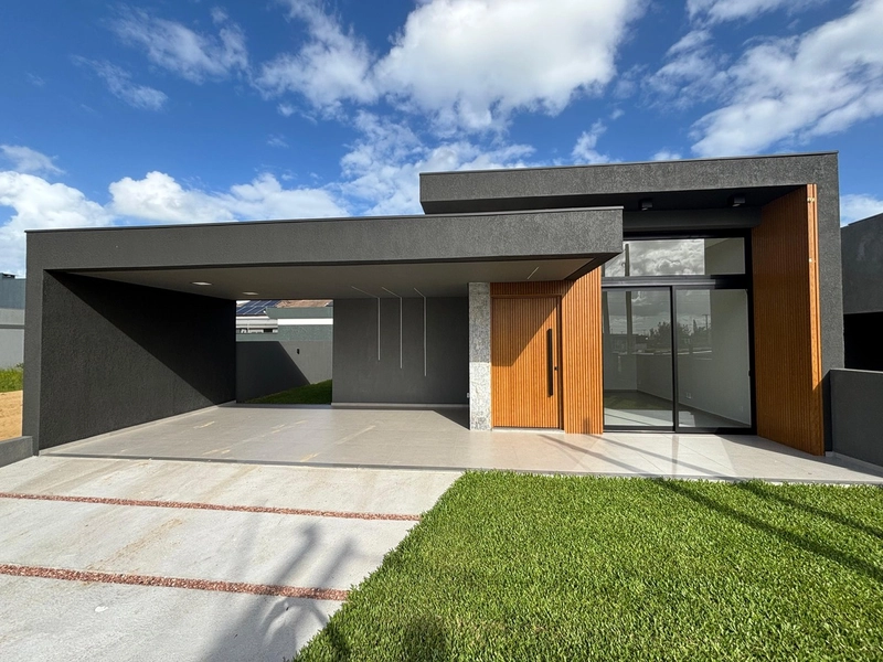 CASA DE ALTO PADRÃO EM ATLANTIDA SUL: 11ª foto da galeria de imagens do imóvel