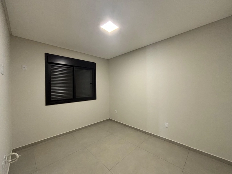 CASA DE ALTO PADRÃO EM ATLANTIDA SUL: 6ª foto da galeria de imagens do imóvel