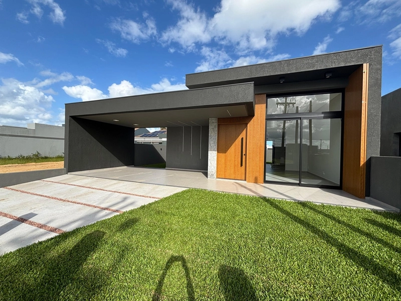 CASA DE ALTO PADRÃO EM ATLANTIDA SUL: 15ª foto da galeria de imagens do imóvel