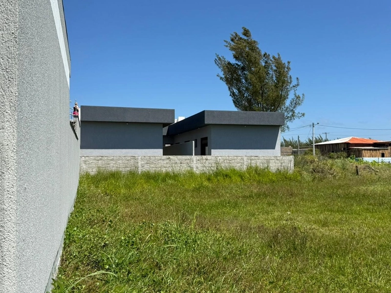 CASA HÁ 50 METROS DO MAR - 3 DORMITÓRIOS / MINHA CASA MINHA VIDA: 30ª foto da galeria de imagens do imóvel