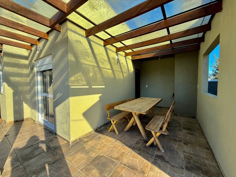 CASA 2 DORMITÓRIOS C/SUÍTE NA PRAIA DE MARIÁPOLIS: 5ª foto da galeria de imagens do imóvel