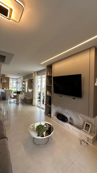 CASA EM CONDOMÍNIO - 3 DORMITÓRIOS COM PISCINA / BEIRA LAGO: 7ª foto da galeria de imagens do imóvel