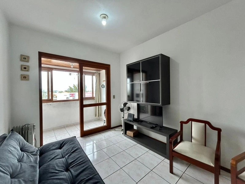 APARTAMENTO 2 DORMITÓRIOS | BOX DE GARAGEM | ÓTIMA LOCALIZAÇÃO