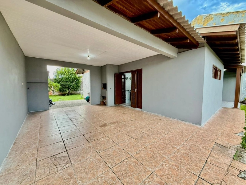 CASA COM 105M² EM ATLÂNTIDA SUL: 3ª foto da galeria de imagens do imóvel