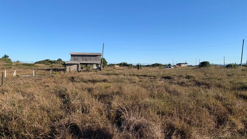 TERRENO GRANDE NA PRAIA SANTA RITA DE CÁSSIA: 1ª foto da galeria de imagens do imóvel