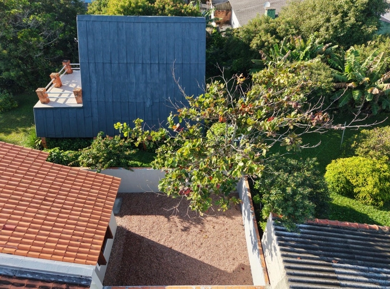 Casa com 03 dormitórios na Avenida: 12ª foto da galeria de imagens do imóvel