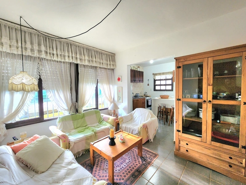 CASA COM 3 DORMITÓRIOS EM CAPÃO NOVO: 15ª foto da galeria de imagens do imóvel