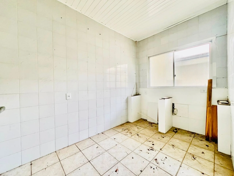 SALA COMERCIAL NO CENTRO DE CAPÃO NOVO: 3ª foto da galeria de imagens do imóvel