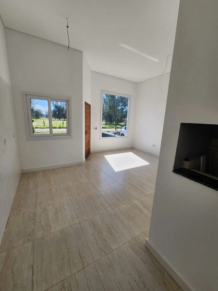 CASA 2 DORMITÓRIOS A 100 METROS DO MAR: 12ª foto da galeria de imagens do imóvel
