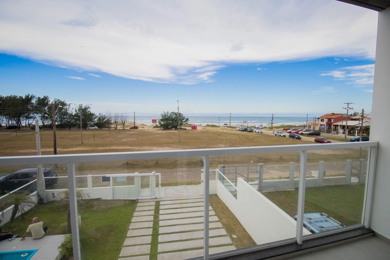 Sobrado alto padrão com vista mar: 15ª foto da galeria de imagens do imóvel