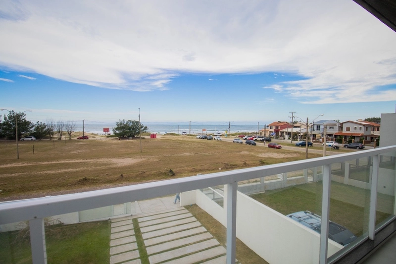 Sobrado alto padrão com vista mar: 14ª foto da galeria de imagens do imóvel