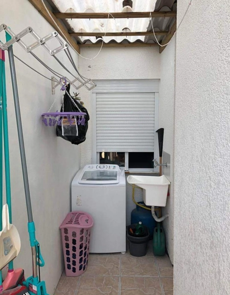 CASA EM ATLÂNTIDA SUL: 2ª foto da galeria de imagens do imóvel