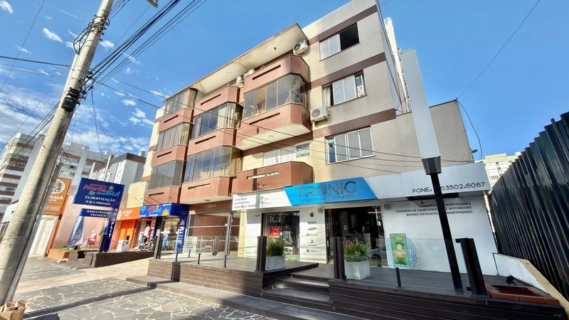 JK MOBILIADO E DECORADO NO BAIRRO NAVEGANTES: 3ª foto da galeria de imagens do imóvel