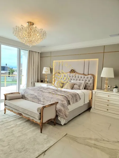 LUXUOSA MANSÃO NO ENSEADA: 21ª foto da galeria de imagens do imóvel