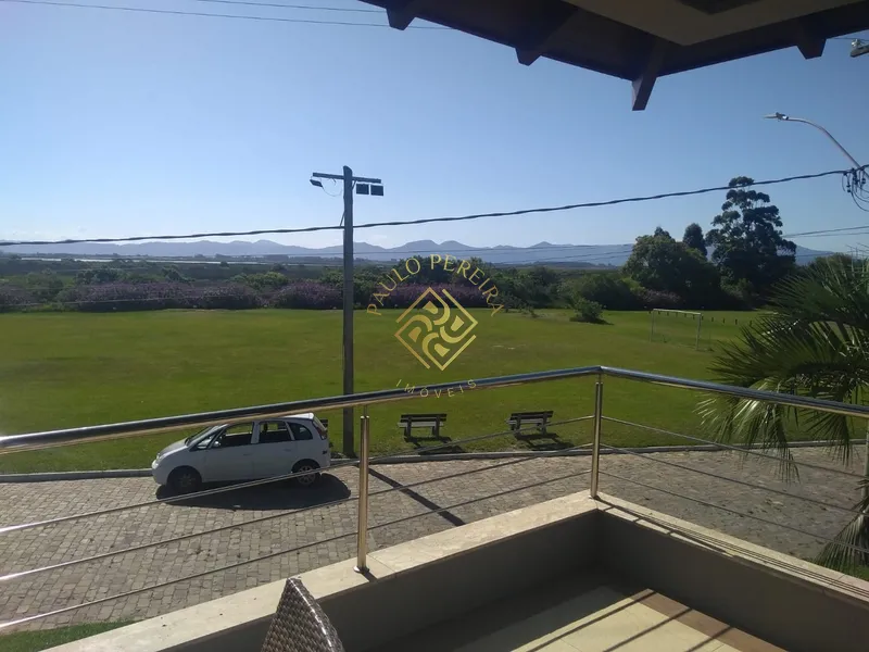 Casa com vista privilegiada: 9ª foto da galeria de imagens do imóvel