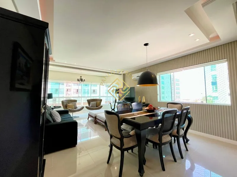 APARTAMENTO VISTA PARA O MAR: 8ª foto da galeria de imagens do imóvel