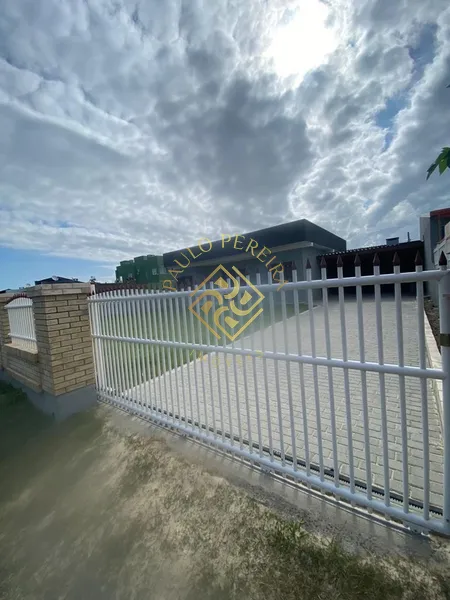 BELÍSSIMA CASA, RECÉM CONSTRUIDA NA MARINA: 10ª foto da galeria de imagens do imóvel