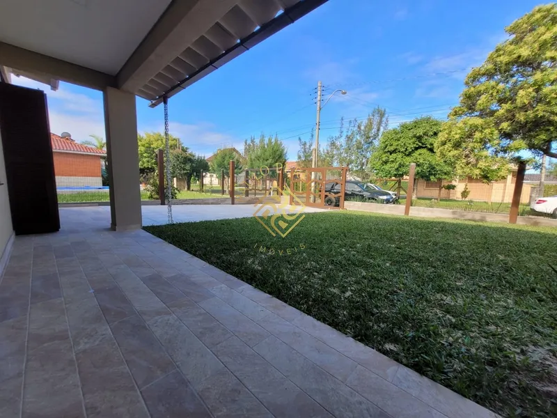 CASA COM PISCINA EM MARIÁPOLIS: 3ª foto da galeria de imagens do imóvel