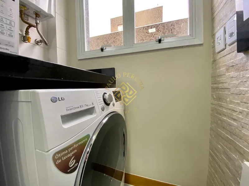 APARTAMENTO À DUAS QUADRAS DO MAR!: 4ª foto da galeria de imagens do imóvel