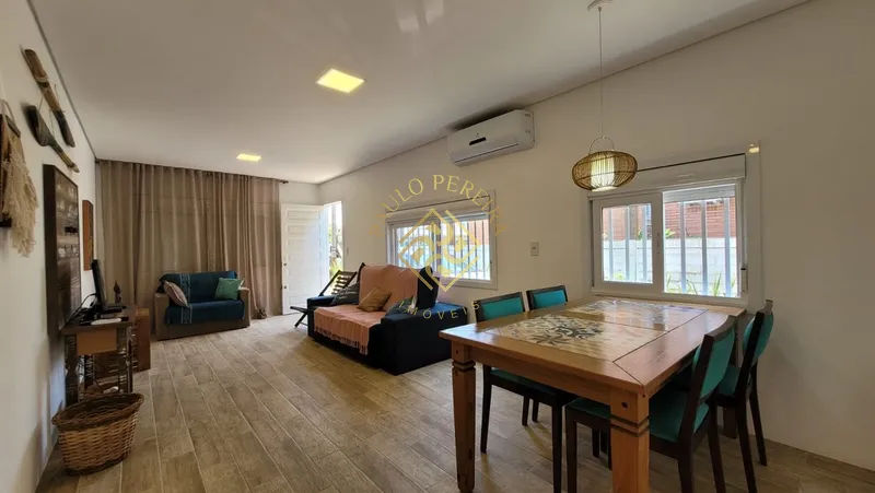 Casa uma quadra do mar: 7ª foto da galeria de imagens do imóvel