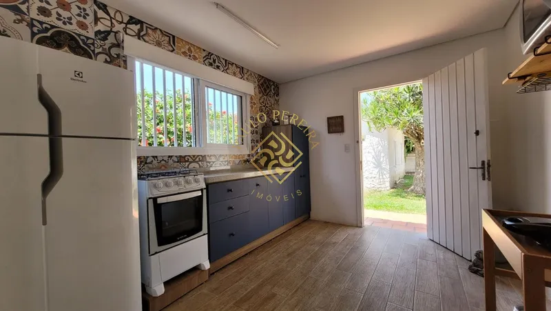 Casa uma quadra do mar: 12ª foto da galeria de imagens do imóvel