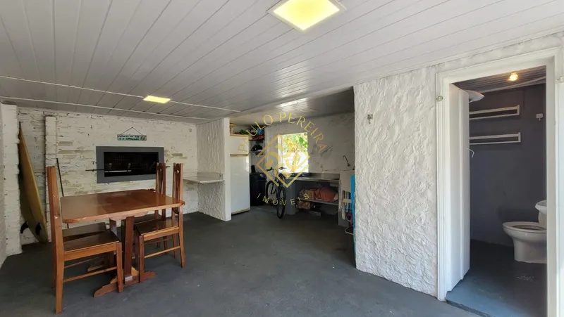 Casa uma quadra do mar: 8ª foto da galeria de imagens do imóvel