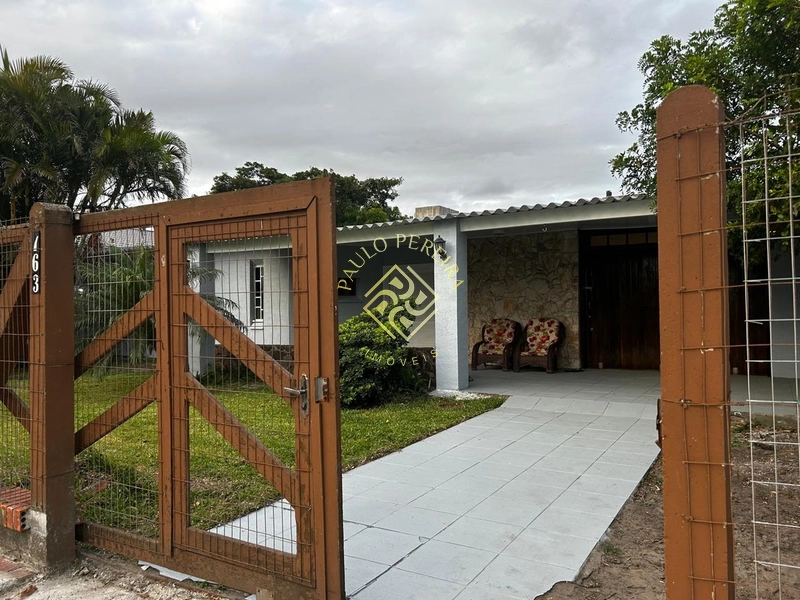 CASA TÉRREA EM ATLÂNTIDA: 3ª foto da galeria de imagens do imóvel