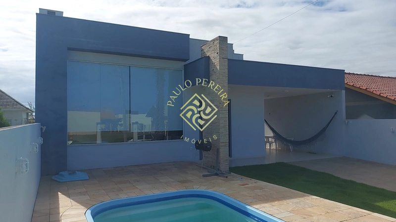Casa térrea, moderna, frente mar: 1ª foto da galeria de imagens do imóvel