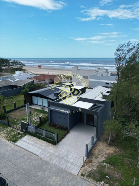 Casa Térrea de Alto Padrão - 80m do Mar!: 25ª foto da galeria de imagens do imóvel