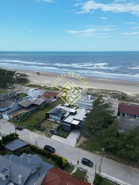 Casa Térrea de Alto Padrão - 80m do Mar!: 29ª foto da galeria de imagens do imóvel