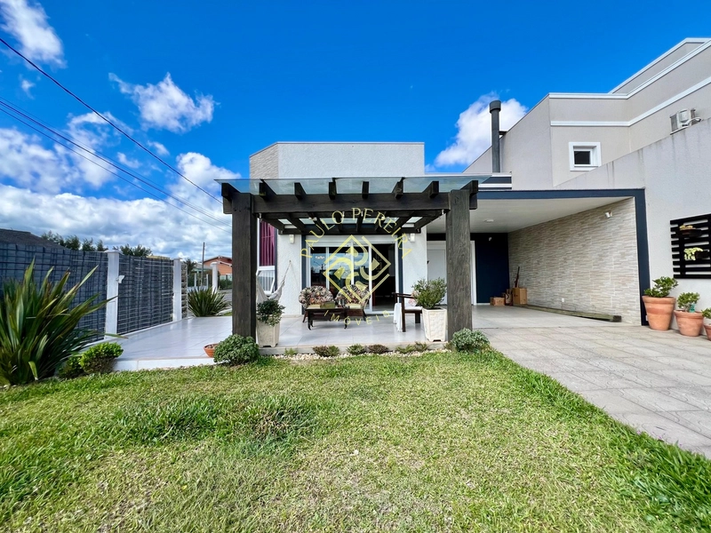 CASA HÁ 50 PASSOS DO MAR: 1ª foto da galeria de imagens do imóvel