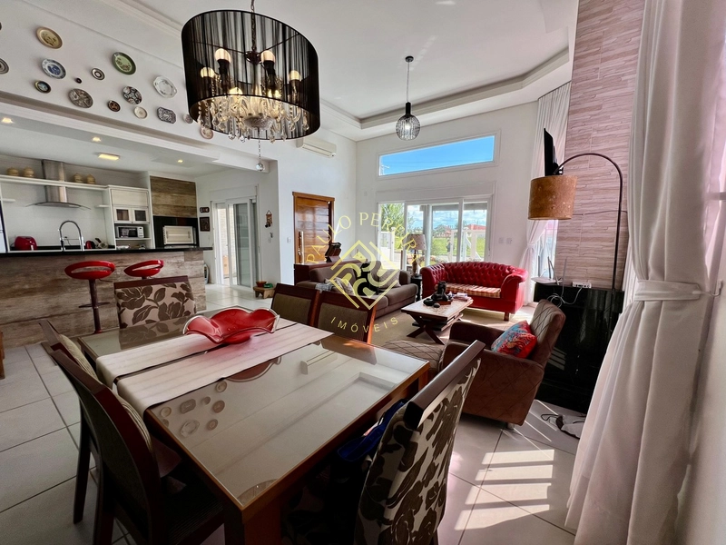 CASA HÁ 50 PASSOS DO MAR: 51ª foto da galeria de imagens do imóvel