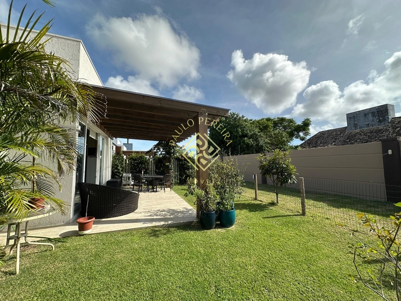 Casa térrea com 3 suítes individuais: 3ª foto da galeria de imagens do imóvel