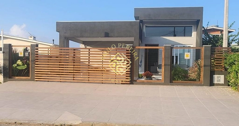 CASA DE CONDOMÍNIO FORA DE CONDOMÍNIO NO CENTRO DE XANGRI LÁ: 1ª foto da galeria de imagens do imóvel