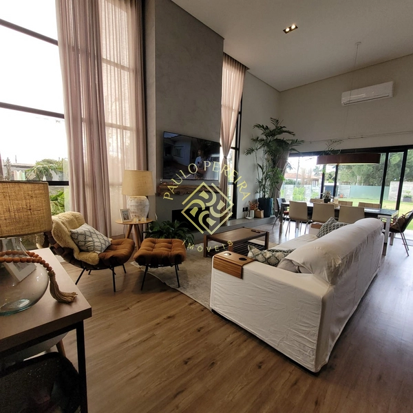 CASA TÉRREA COM 3 SUÍTES: 10ª foto da galeria de imagens do imóvel