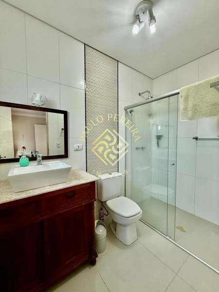 Sobrado Alto Padrão em Atlântida Sul – Mobiliado, Decorado e Pronto Pa: 18ª foto da galeria de imagens do imóvel