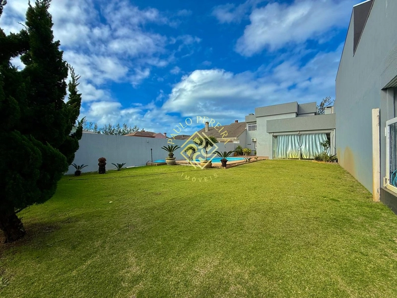 Sobrado Alto Padrão em Atlântida Sul – Mobiliado, Decorado e Pronto Pa: 5ª foto da galeria de imagens do imóvel