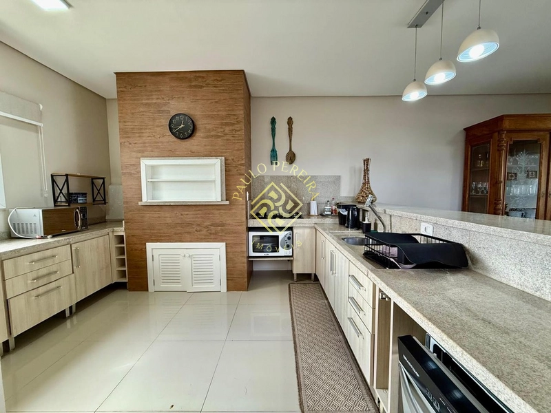 Sobrado Alto Padrão em Atlântida Sul – Mobiliado, Decorado e Pronto Pa: 15ª foto da galeria de imagens do imóvel