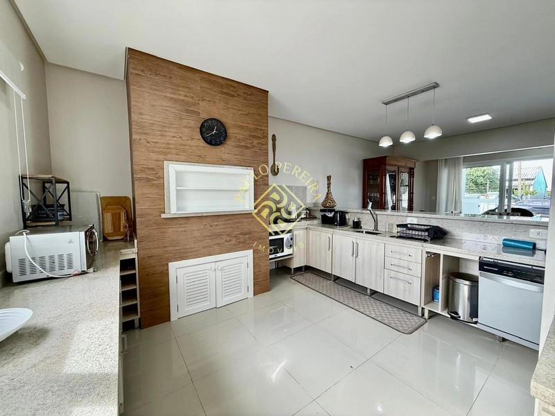 Sobrado Alto Padrão em Atlântida Sul – Mobiliado, Decorado e Pronto Pa: 11ª foto da galeria de imagens do imóvel