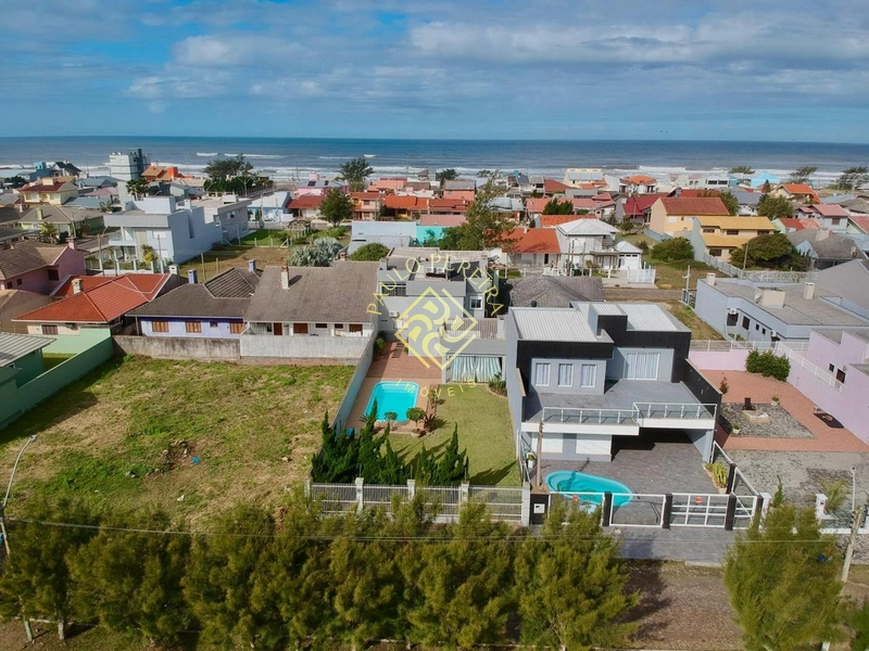 Sobrado Alto Padrão em Atlântida Sul – Mobiliado, Decorado e Pronto Pa: 12ª foto da galeria de imagens do imóvel