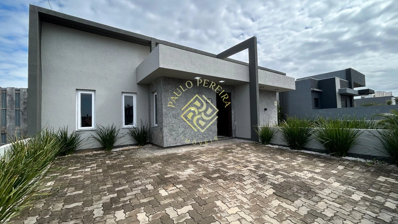 Casa frente Mar - 125m² - 3 dormitórios (1 suíte)