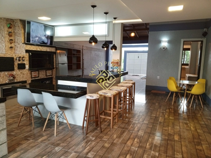 “Aqui o churrasco começa cedo… e as memórias duram para sempre.”: 9ª foto da galeria de imagens do imóvel