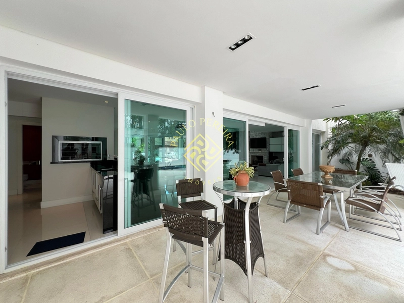 4 Suítes no Carmel: 12ª foto da galeria de imagens do imóvel